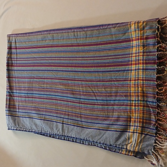 Kikoy Striped Throw - Picture 3 of 10